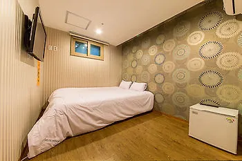 Hostel Korea 10Th Seoul